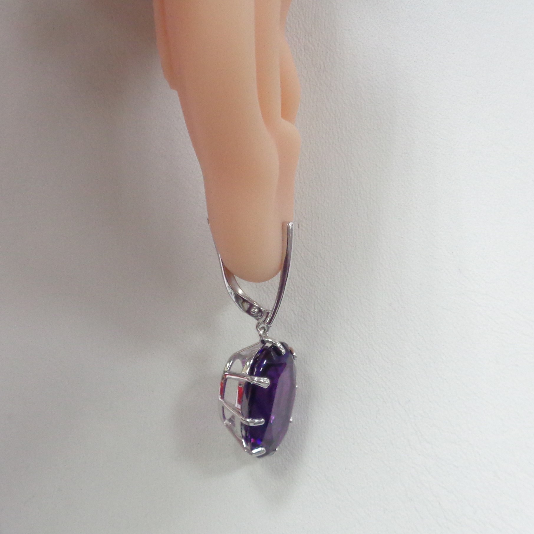 Серебряные серьги с аметистами